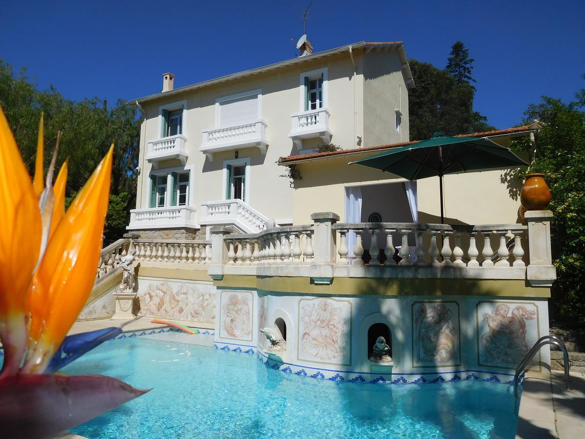 Villa Marguerite อิแยร์ ภายนอก รูปภาพ